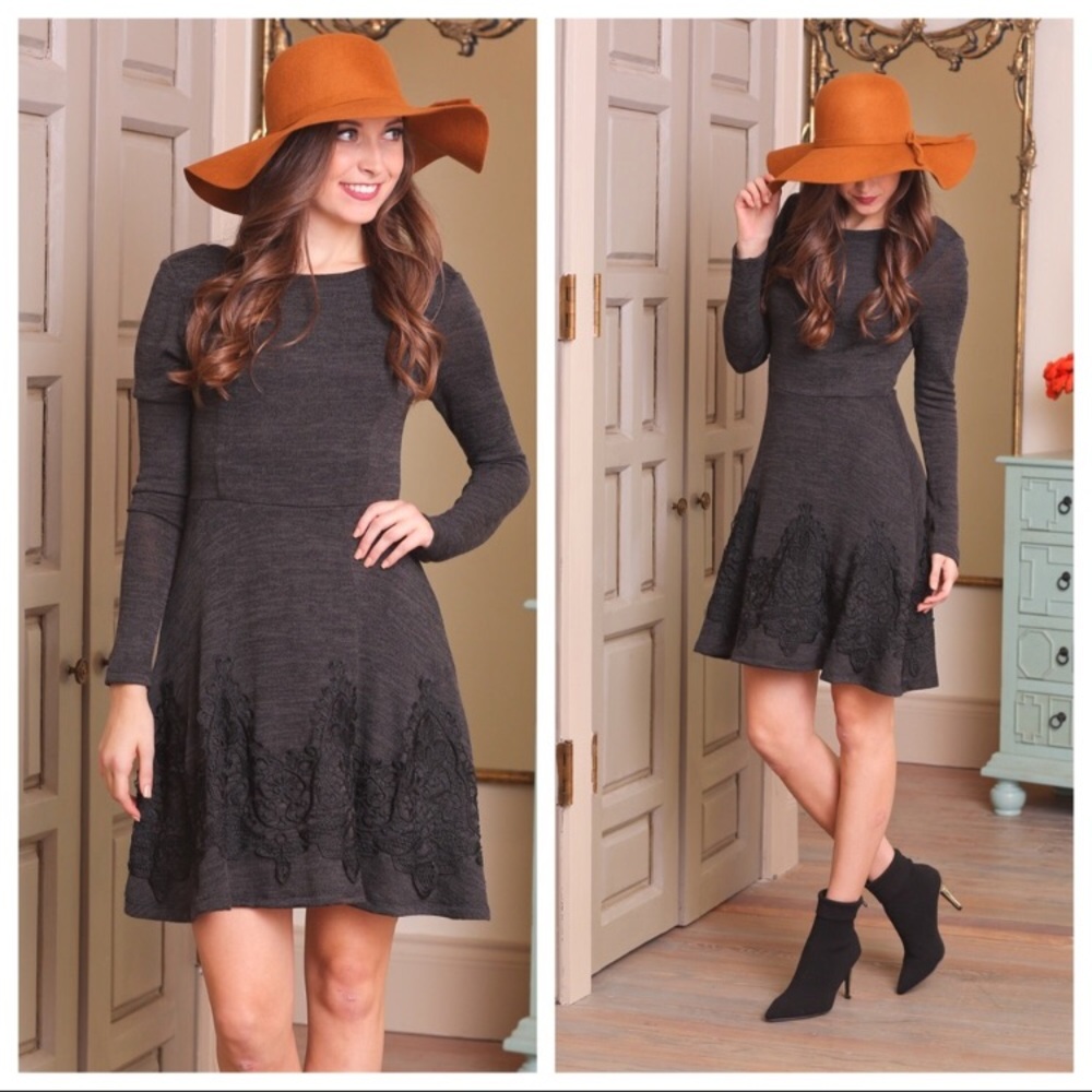 💕1 LEFT💃NWT Infinity Raine lace overlay swing dress, Charcoal, S